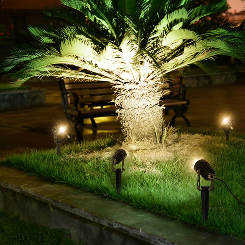 Solar Multi-Head Spotlight | 270° Landscape Tree Light
